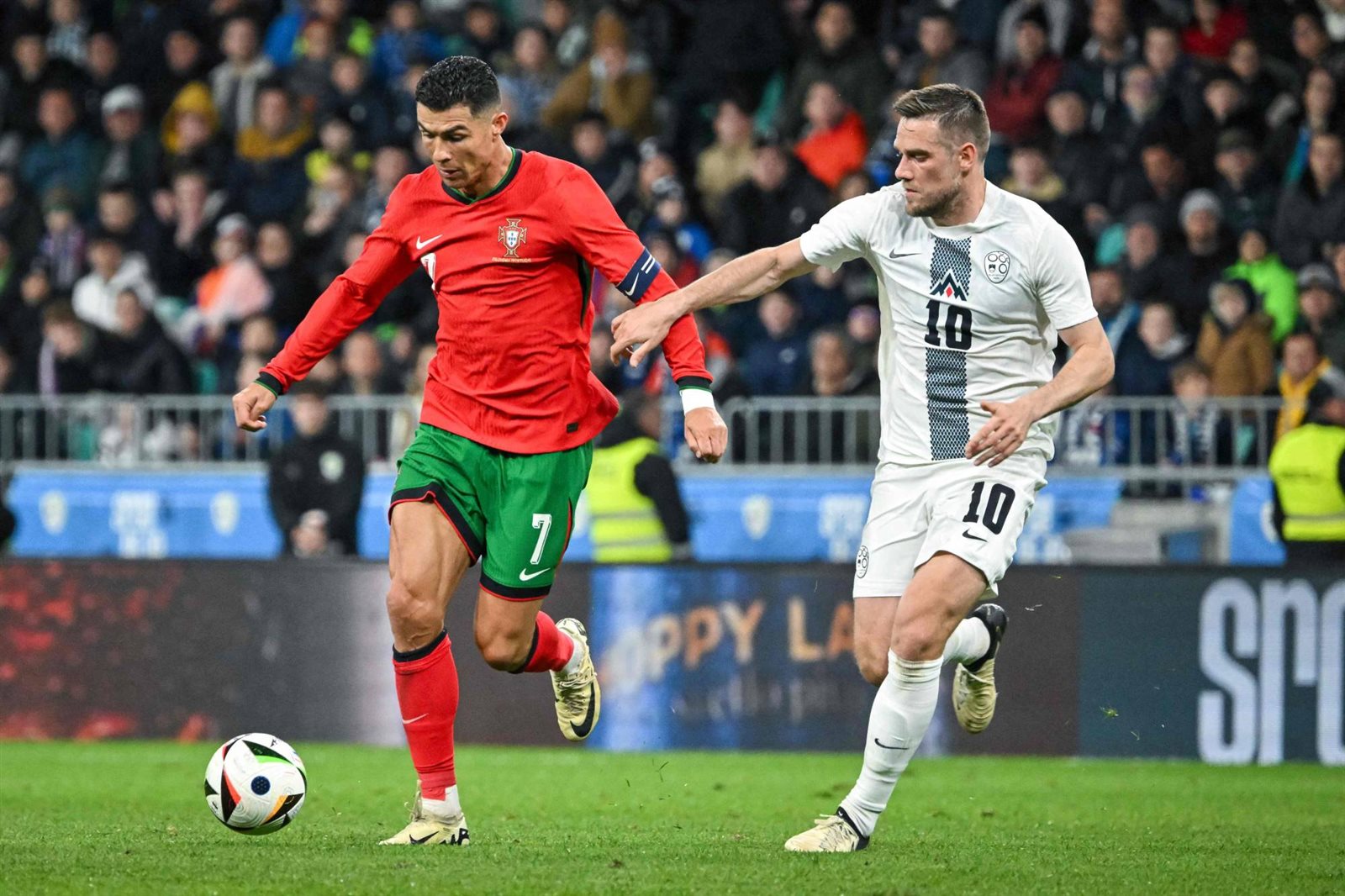 البرتغال ضد سلوفينيا